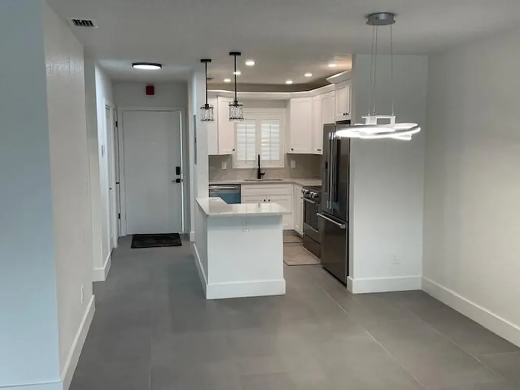 3605 NE 32nd Avenue Fort Lauderdale FL 33308