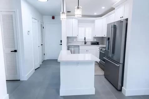 3605 NE 32nd Avenue Fort Lauderdale FL 33308