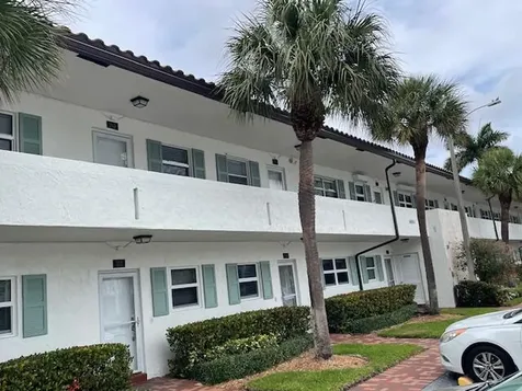3605 NE 32nd Avenue Fort Lauderdale FL 33308