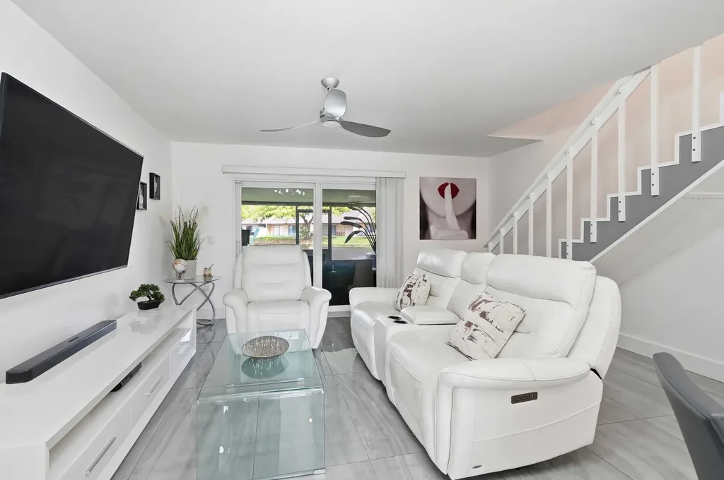 10875 NW 29th Manor Sunrise FL 33322