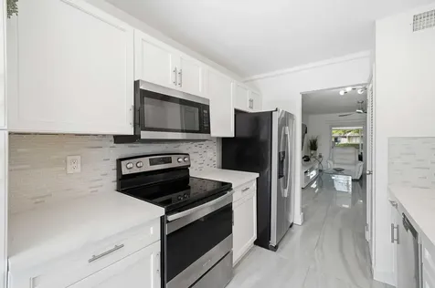 10875 NW 29th Manor Sunrise FL 33322