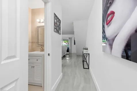 10875 NW 29th Manor Sunrise FL 33322