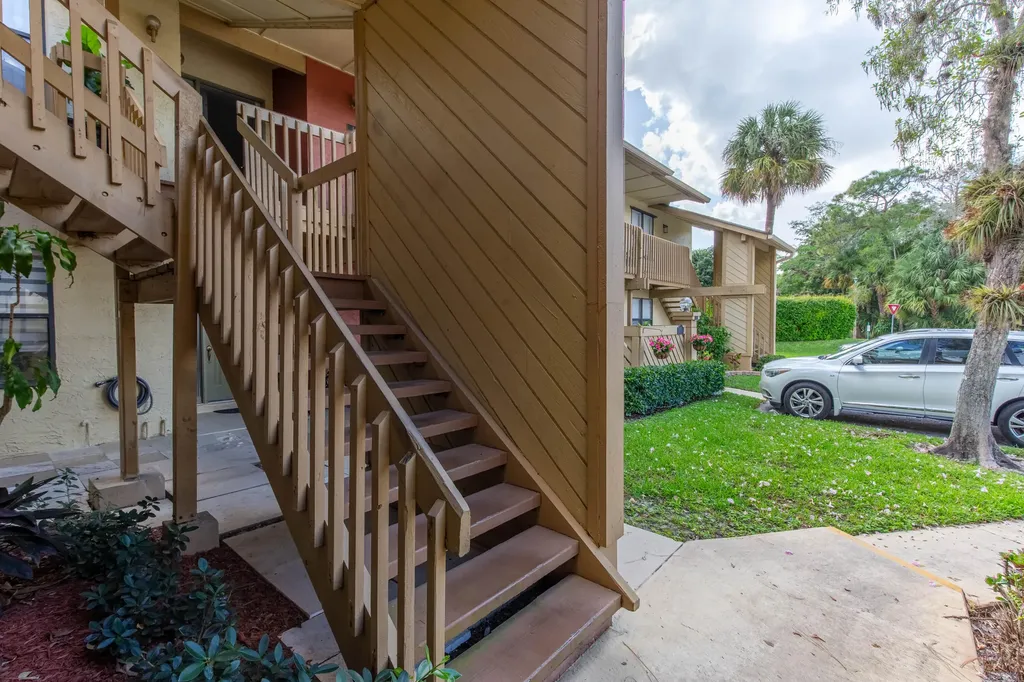 13035 Albright Court Wellington FL 33414