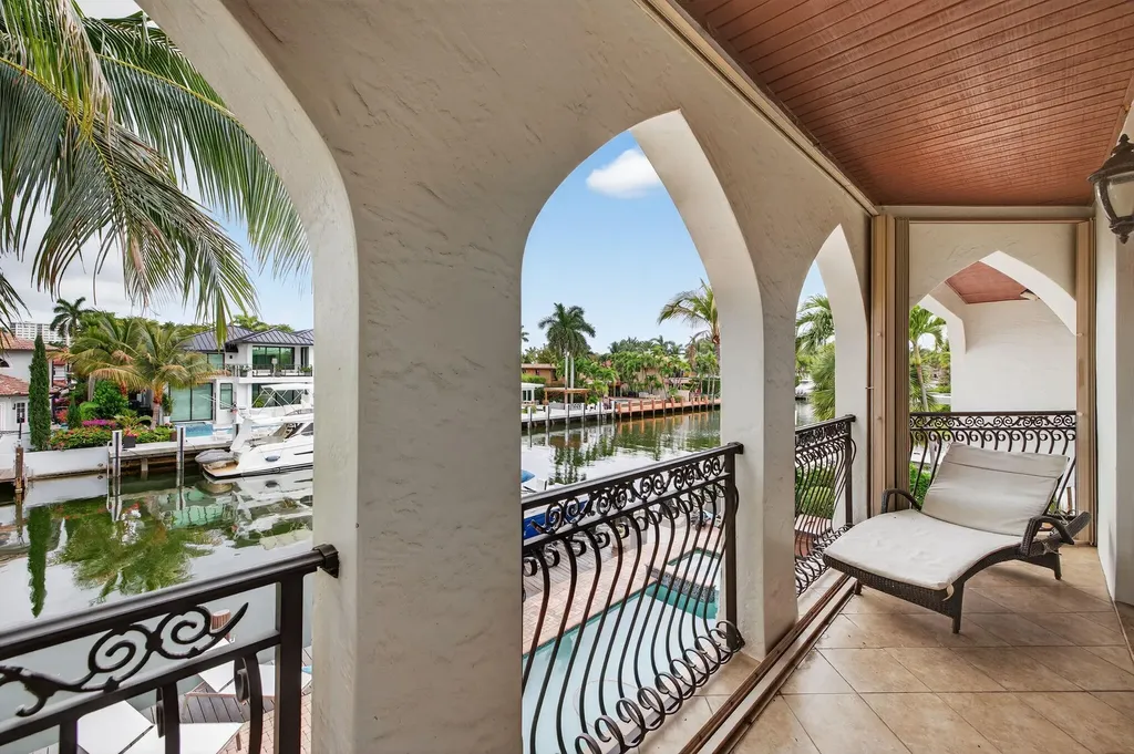 2406 Barcelona Drive Fort Lauderdale FL 33301