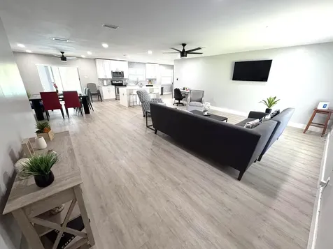 1401 NW 75th Terrace Plantation FL 33313
