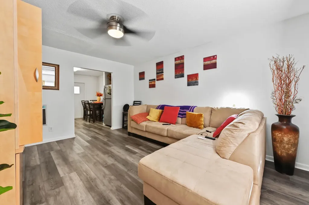 9350 Sun Court West Palm Beach FL 33403