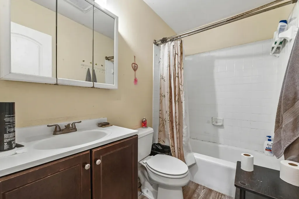 9350 Sun Court West Palm Beach FL 33403