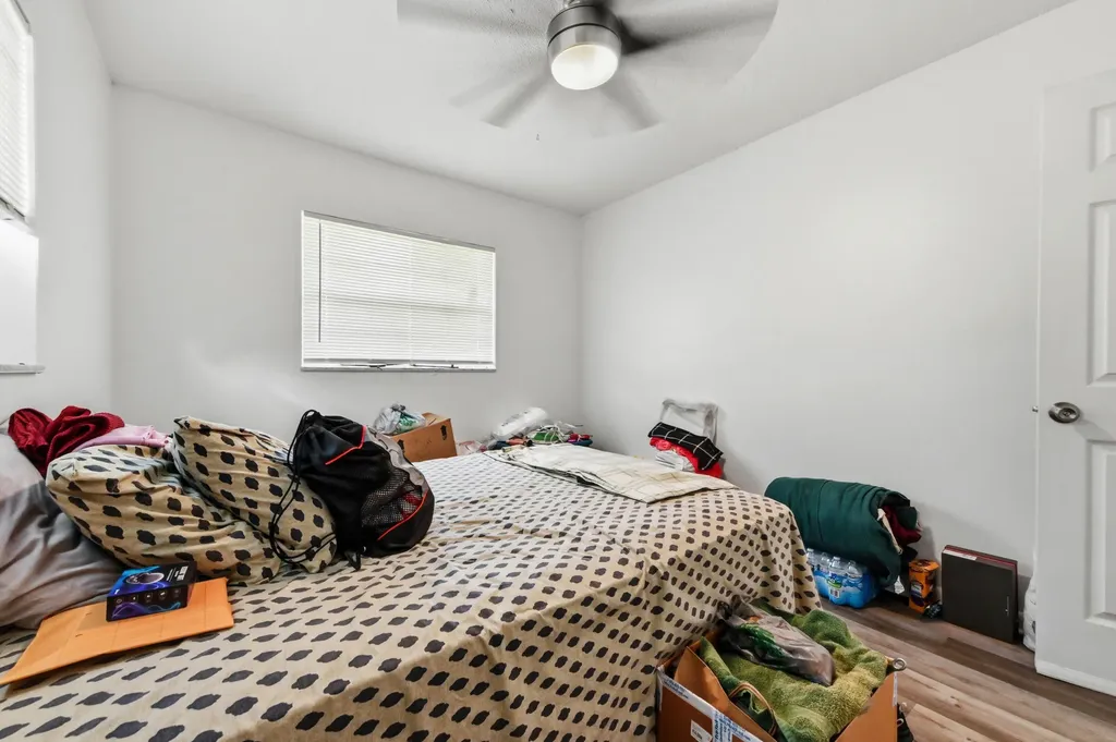 9350 Sun Court West Palm Beach FL 33403