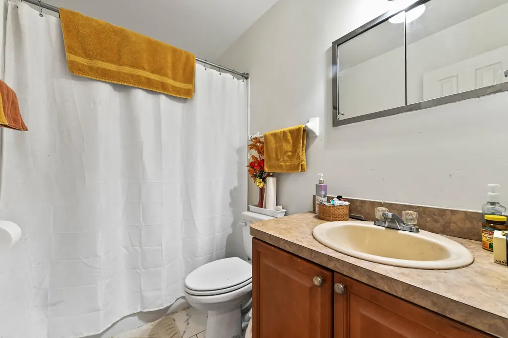 9350 Sun Court West Palm Beach FL 33403