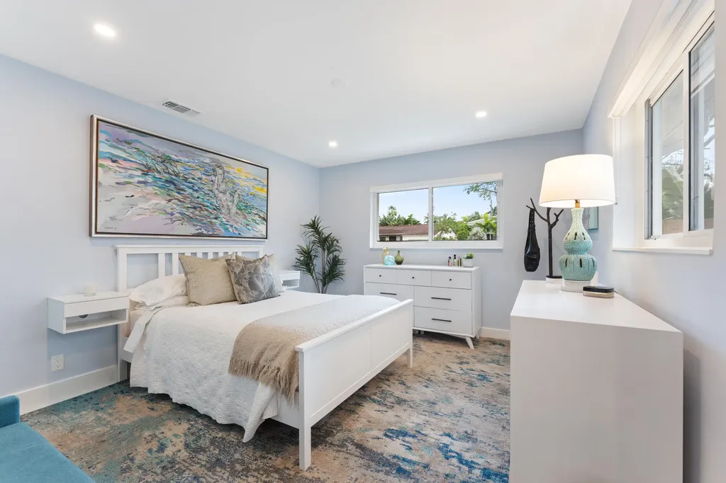 807 SE 11th Court Fort Lauderdale FL 33316