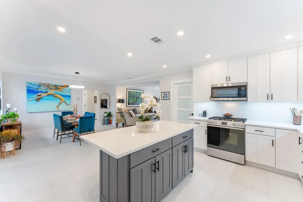 807 SE 11th Court Fort Lauderdale FL 33316