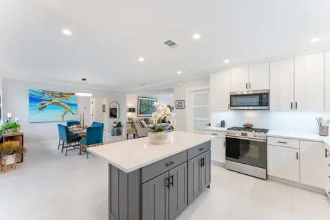 807 SE 11th Court Fort Lauderdale FL 33316