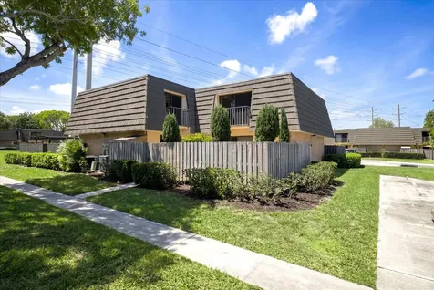 1617 16th Way West Palm Beach FL 33407