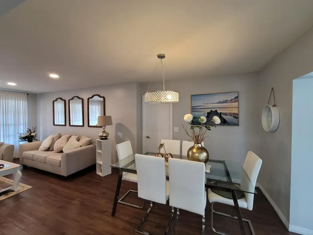 262 NE Floresta Drive Port St Lucie FL 34983