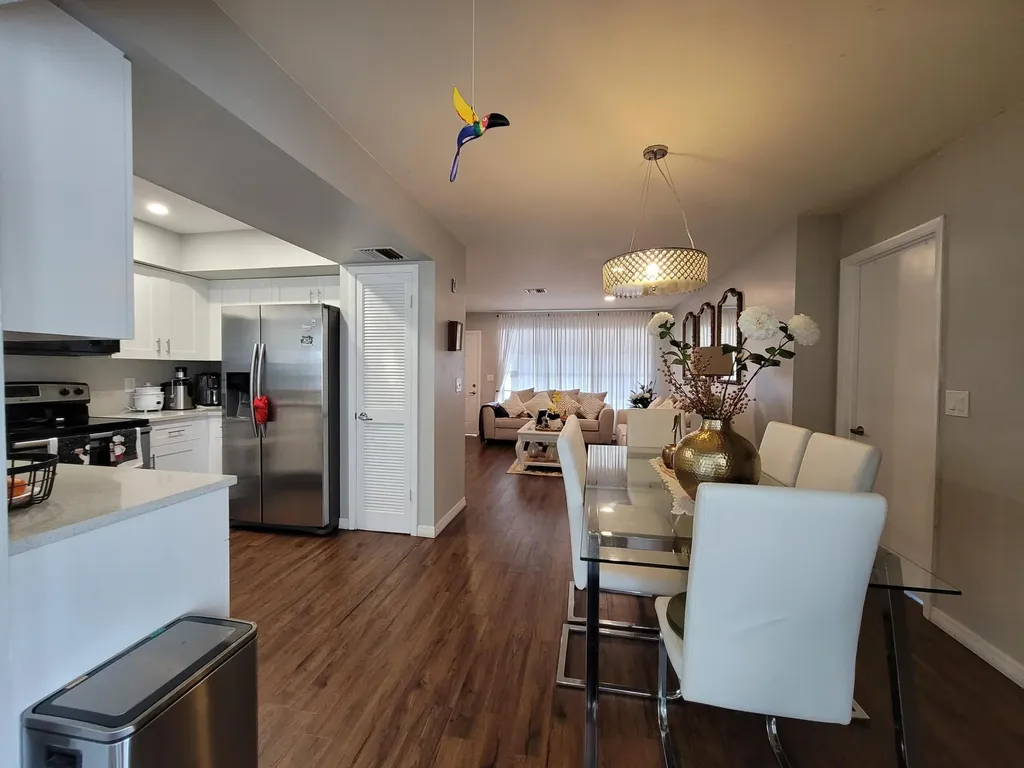 262 NE Floresta Drive Port St Lucie FL 34983