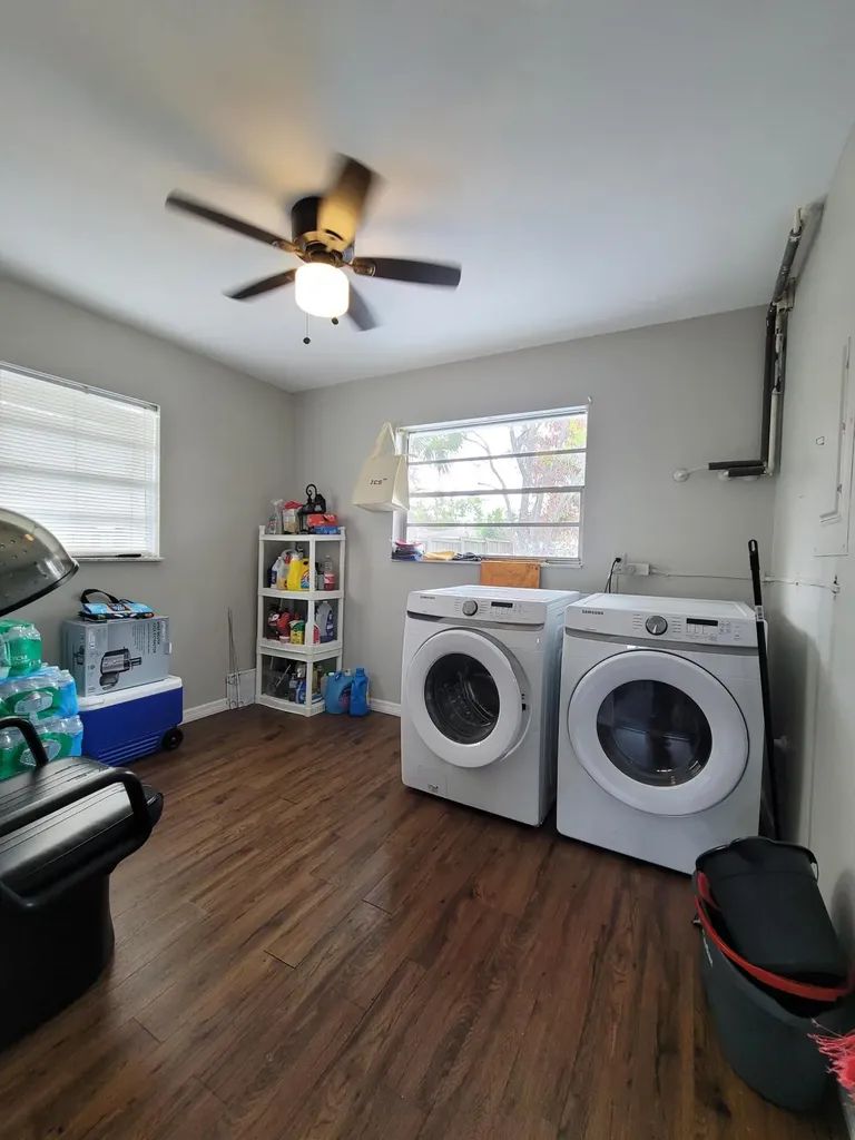262 NE Floresta Drive Port St Lucie FL 34983