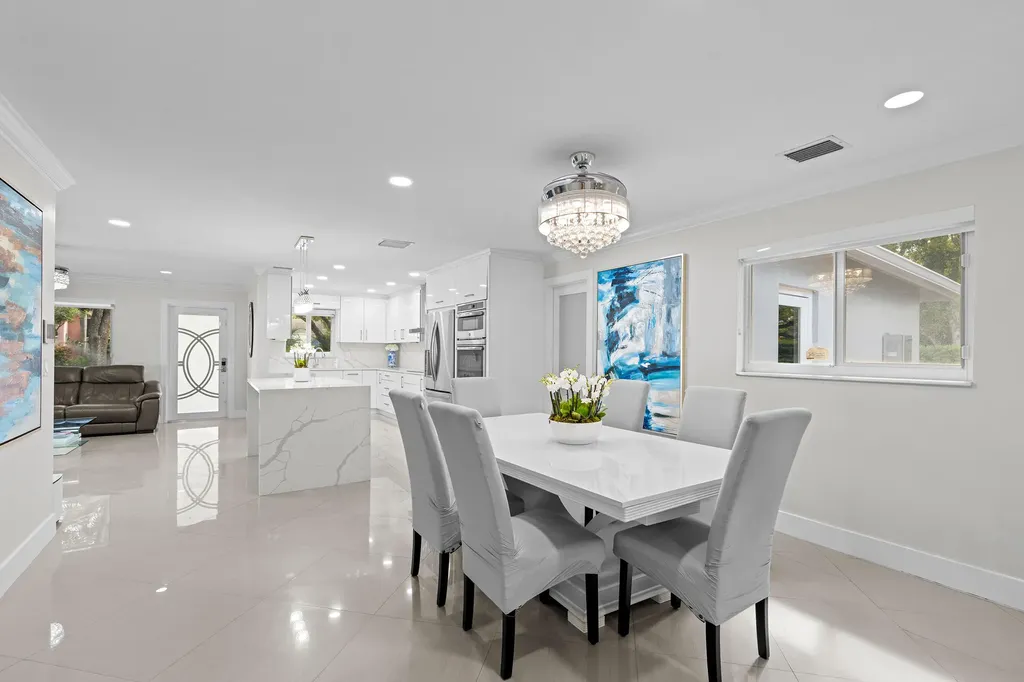 747 Avon Road West Palm Beach FL 33401