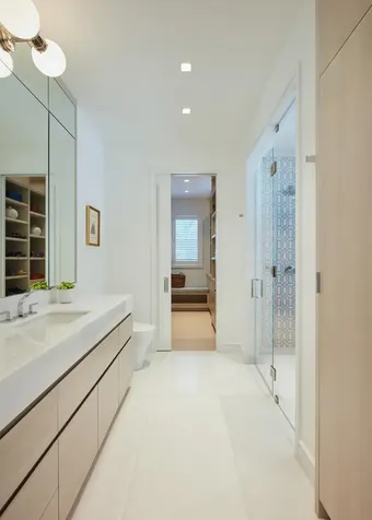 5 Via Flagler Palm Beach FL 33480