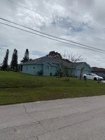 2541 SE Rock Springs Drive Port St Lucie FL 34952