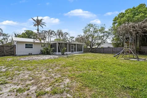 767 Rolling Hill Drive Sebastian FL 32958