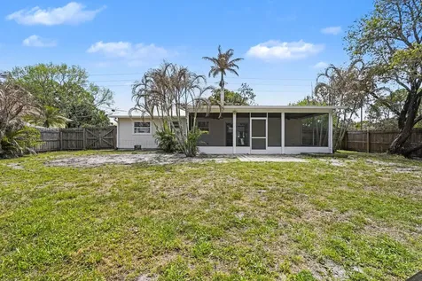 767 Rolling Hill Drive Sebastian FL 32958