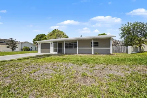 767 Rolling Hill Drive Sebastian FL 32958