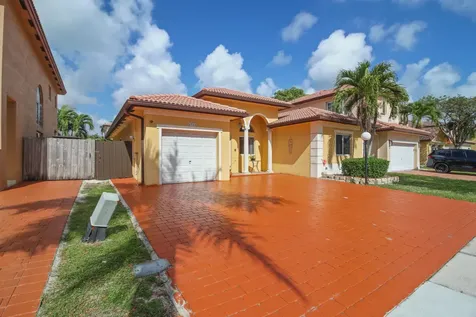 2724 NE 42nd Avenue Homestead FL 33033