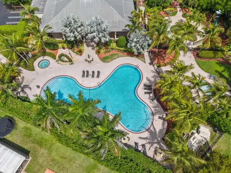 2724 NE 42nd Avenue Homestead FL 33033