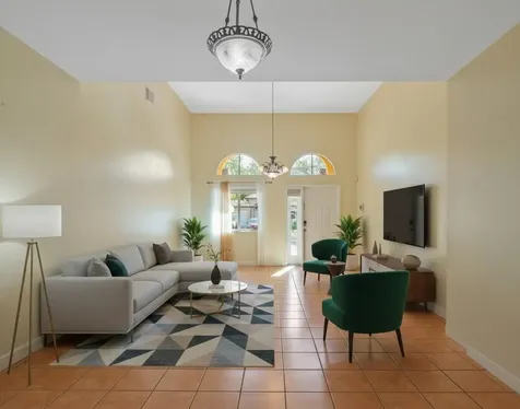 2724 NE 42nd Avenue Homestead FL 33033