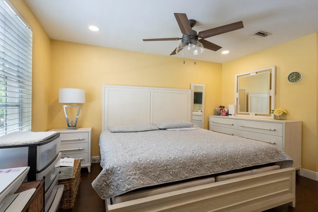 4802 W Bexley Park Drive Delray Beach FL 33445