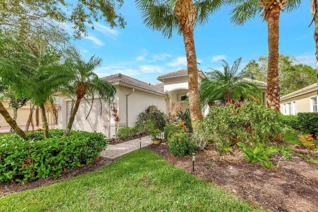 7602 Greenbrier Circle Port St Lucie FL 34986