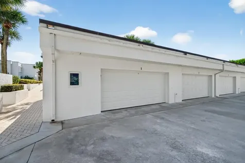 5790 Jimmy Buffett Mem Highway Vero Beach FL 32963