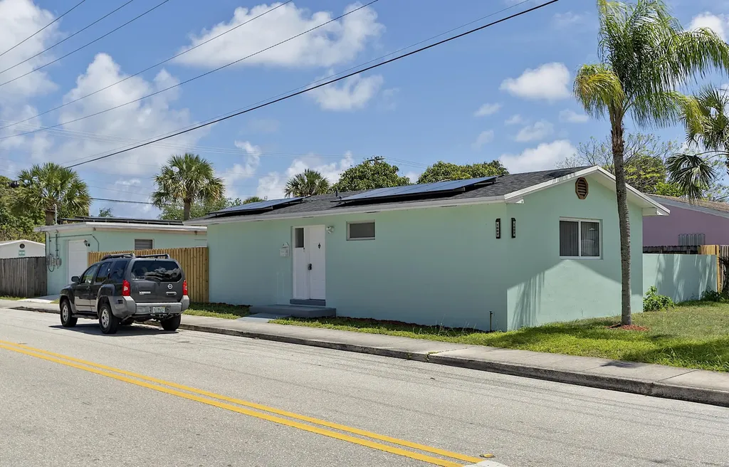 1002 S K Street Lake Worth Beach FL 33460