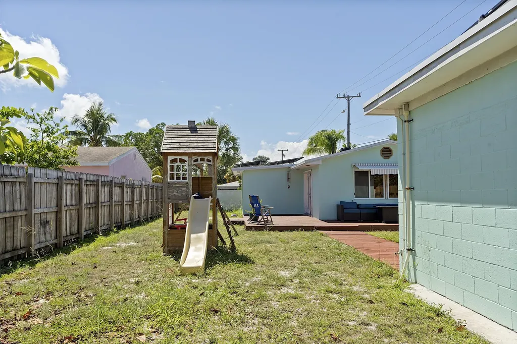 1002 S K Street Lake Worth Beach FL 33460