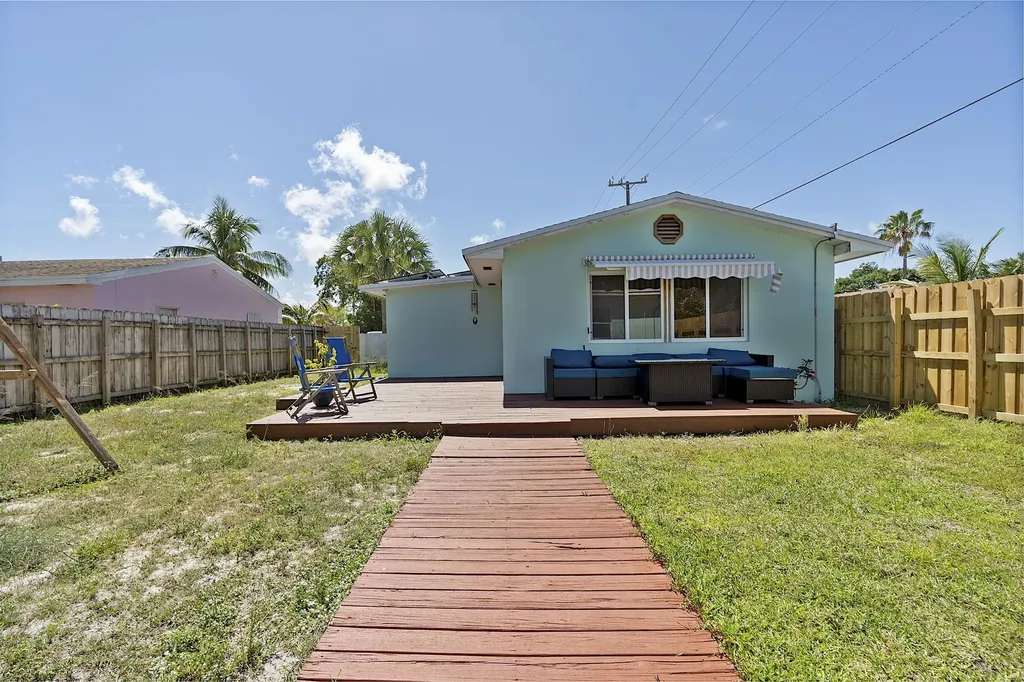 1002 S K Street Lake Worth Beach FL 33460