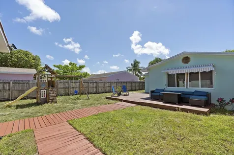1002 S K Street Lake Worth Beach FL 33460