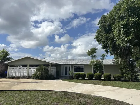 4003 SE 26th Street Okeechobee FL 34974