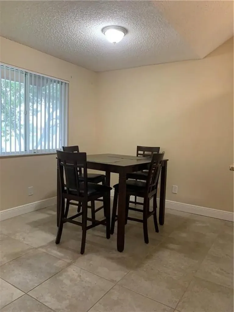 858 NW 92nd Avenue Plantation FL 33324
