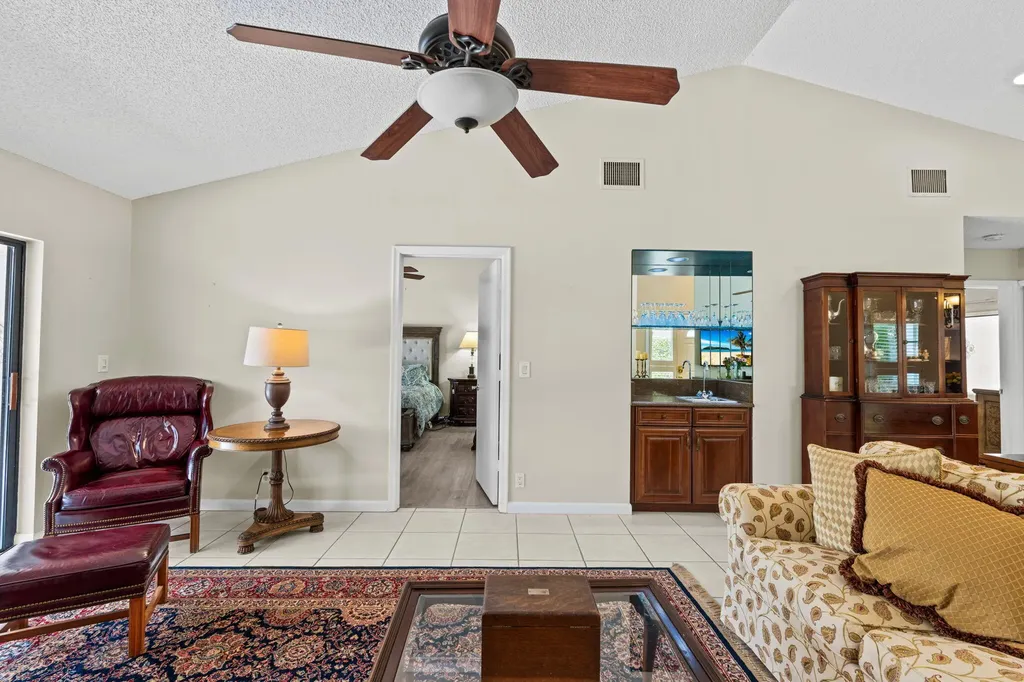9722 Erica Court Boca Raton FL 33496