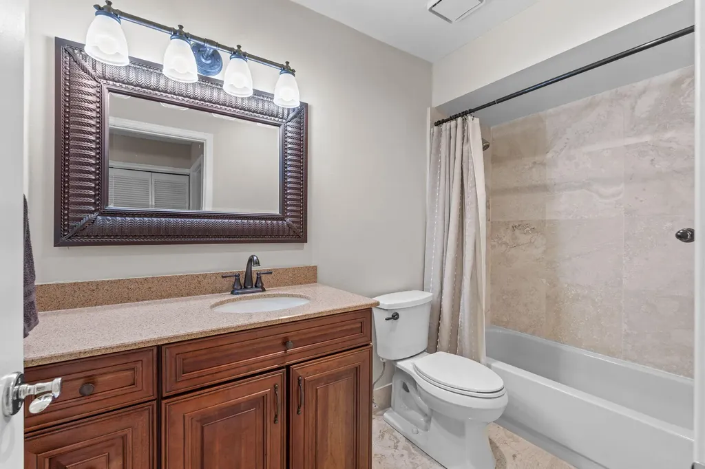 9722 Erica Court Boca Raton FL 33496