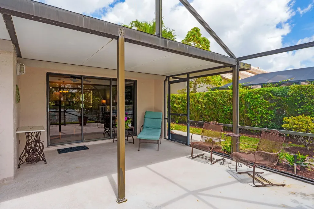 9722 Erica Court Boca Raton FL 33496
