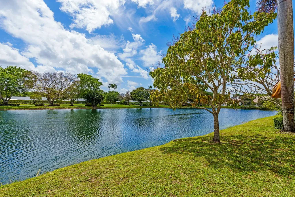 9722 Erica Court Boca Raton FL 33496
