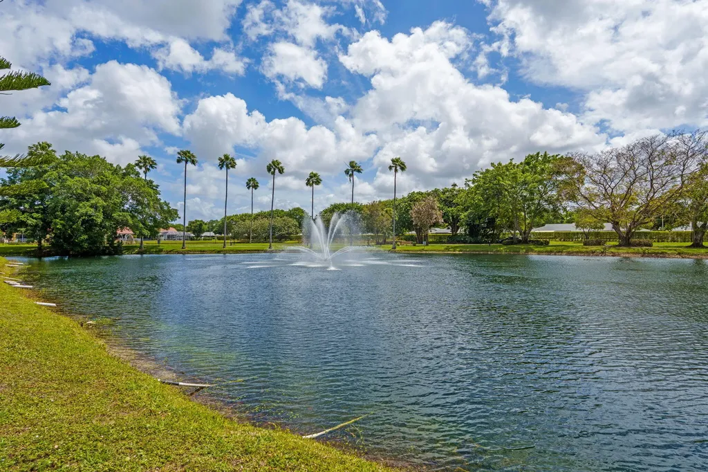 9722 Erica Court Boca Raton FL 33496