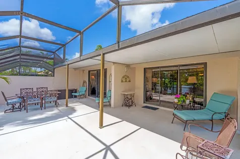 9722 Erica Court Boca Raton FL 33496
