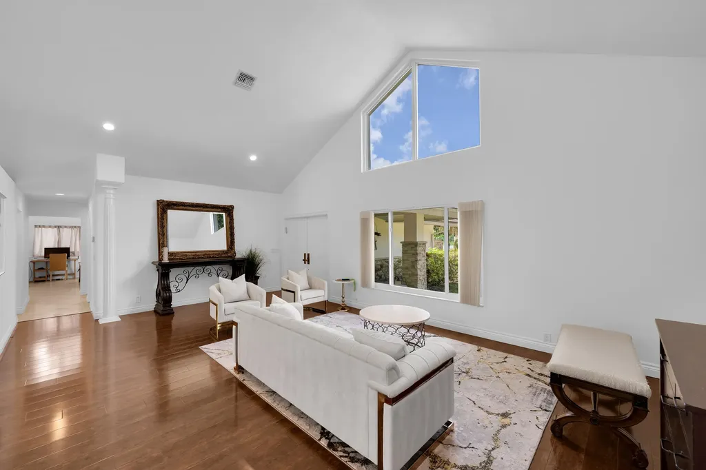 4320 Saint Charles Way Boca Raton FL 33434