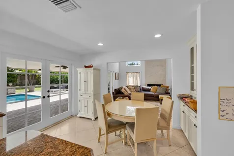 4320 Saint Charles Way Boca Raton FL 33434