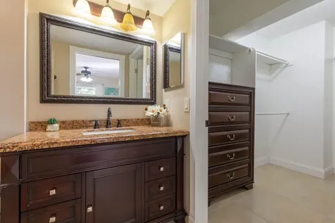 154 Capri Delray Beach FL 33484