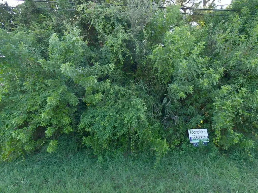 541 SW Cherryhill Road Port St Lucie FL 34953