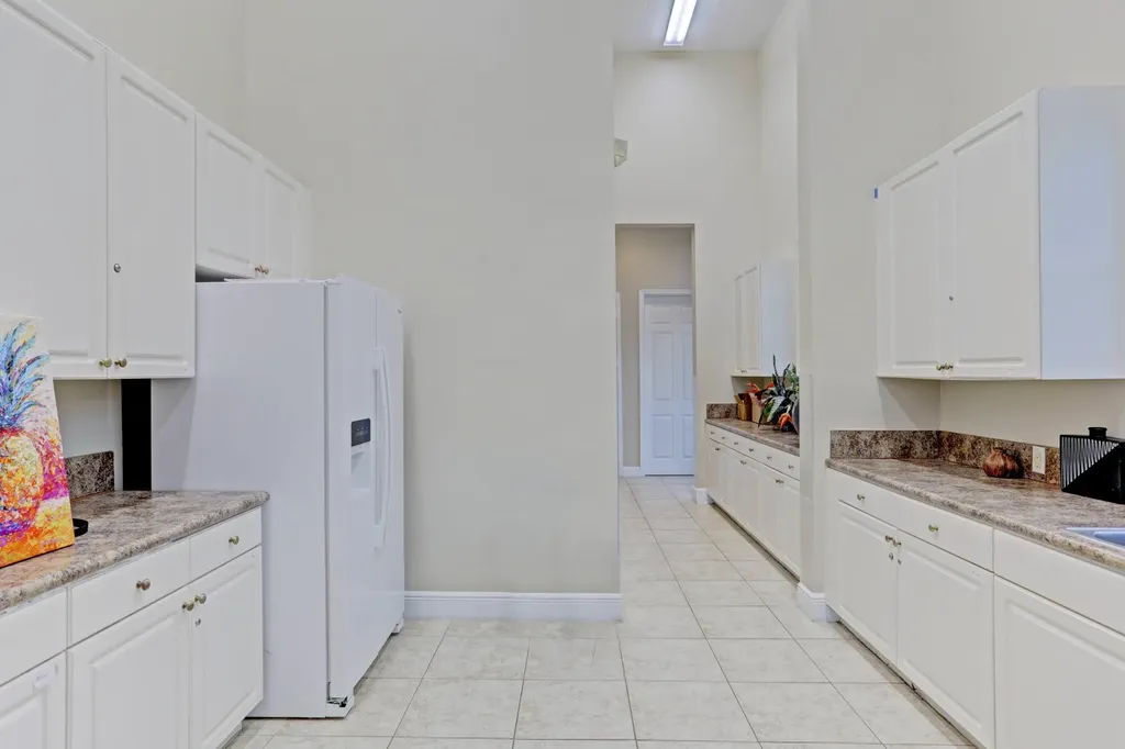 118 Palm Beach Plantation Boulevard Royal Palm Beach FL 33411