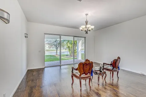 118 Palm Beach Plantation Boulevard Royal Palm Beach FL 33411
